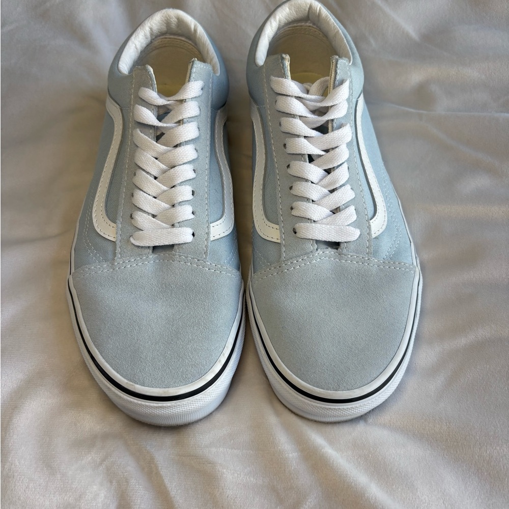Vans Old Skool Baby Blue / True White - Woman’s Size 9 / Men’s Size 7.5